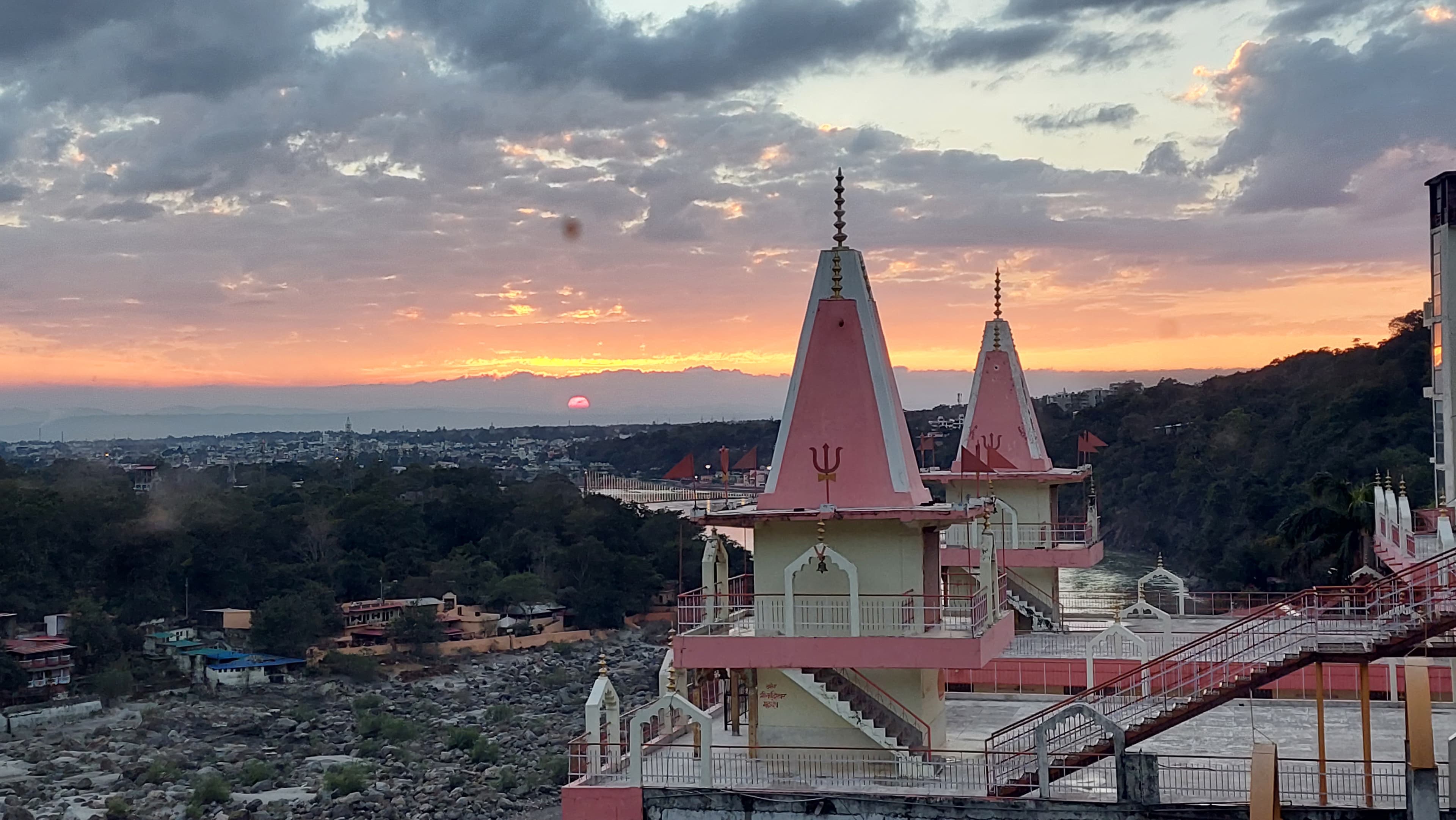 Sacred Rishikesh · Healing, Flow & Freedom