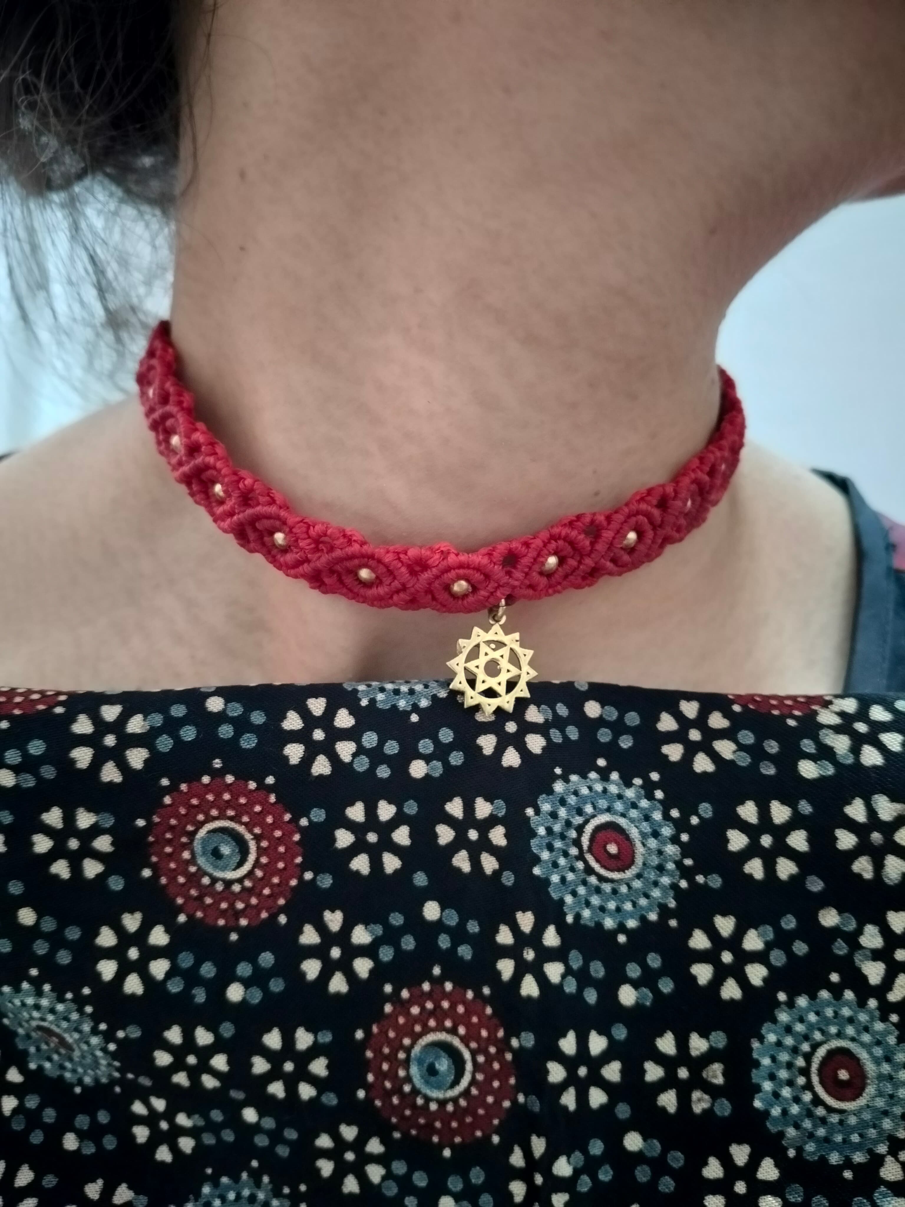 Anahata chakra neck choker photo 2